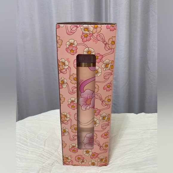 NEW Stanley x Barbie Just Peachy Barbie 80S PEACHES ’N CREAM QUENCHER 40 OZ - Picture 7 of 15